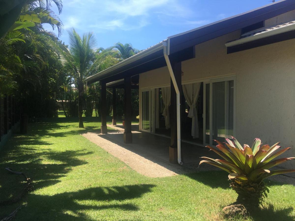 Praia De Itamambuca- Casa Charmosa E Iluminada Ubatuba Luaran gambar